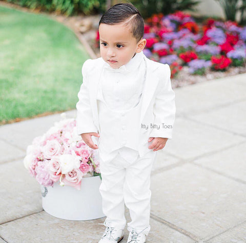 Christening Outfits for your Little One – Itty Bitty Toes