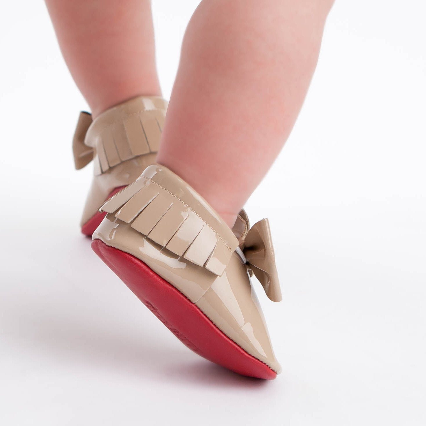 Moccasins (Nude Bow & Red Bottoms) - Children's Boutique Clothing – Itty  Bitty Toes