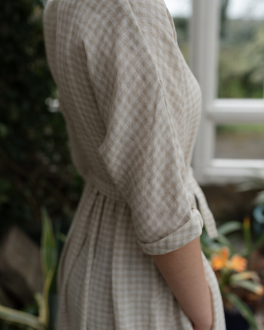 Linen dress | pull on style | raglan sleeve | gathered skirt