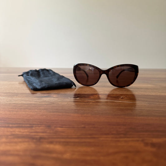 Louis Vuitton Flower Edge Square Sunglasses