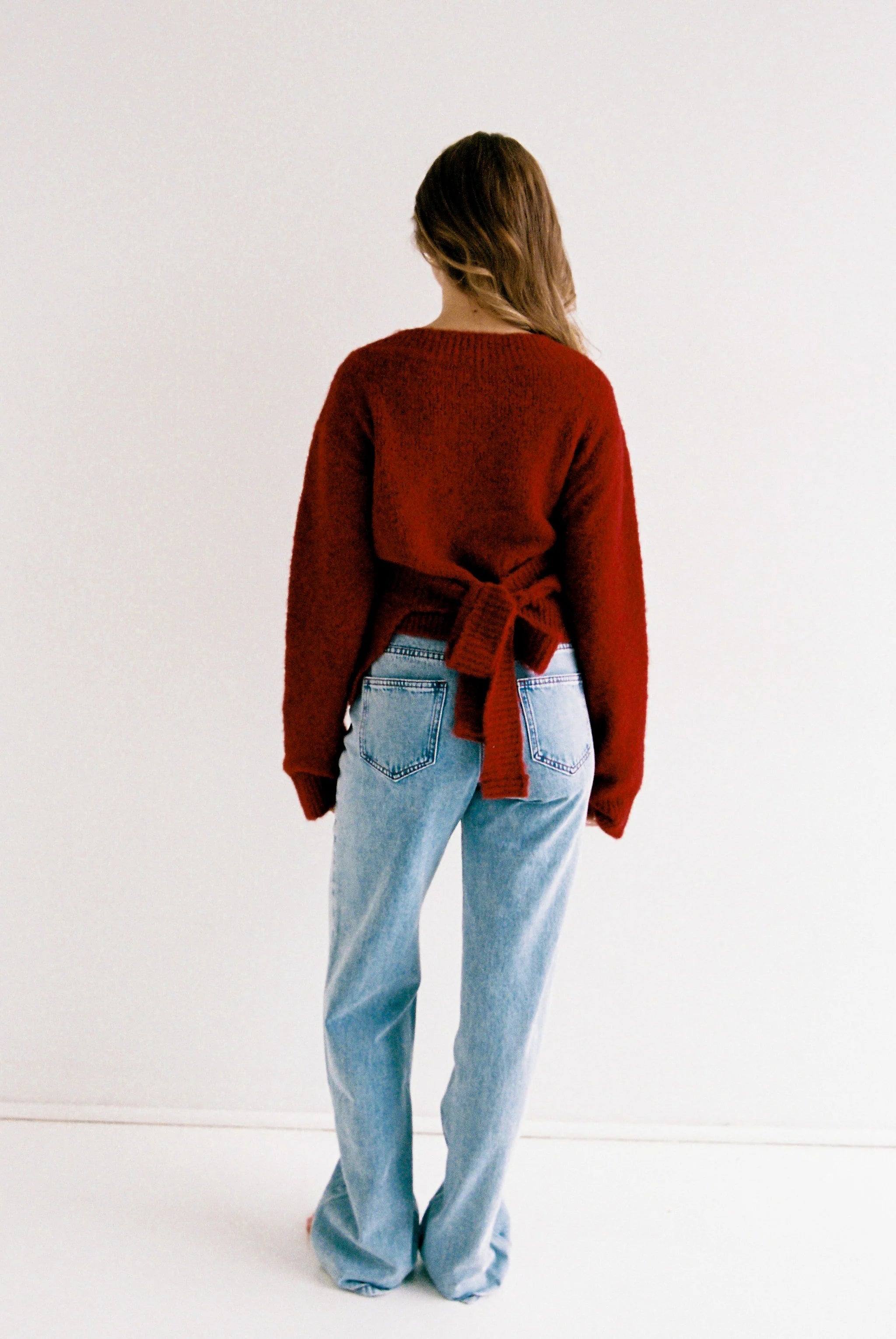 JUNI - Taylor Jeans in Rose Embroidery (Regular Length)