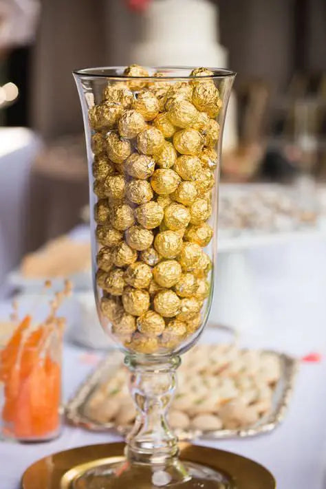 wedding table decorations sweet treats