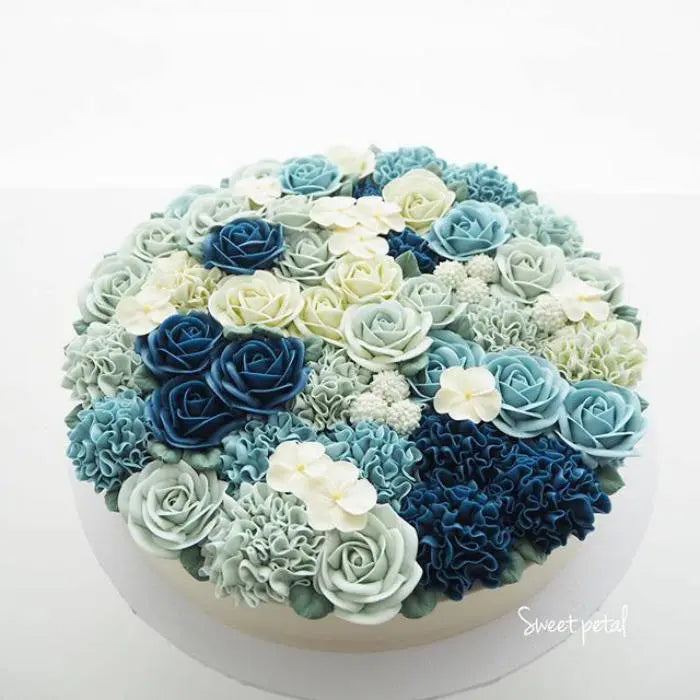 cake with floral decoration