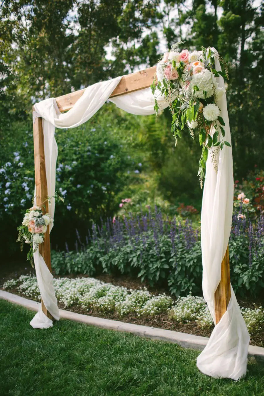 wedding flower arch