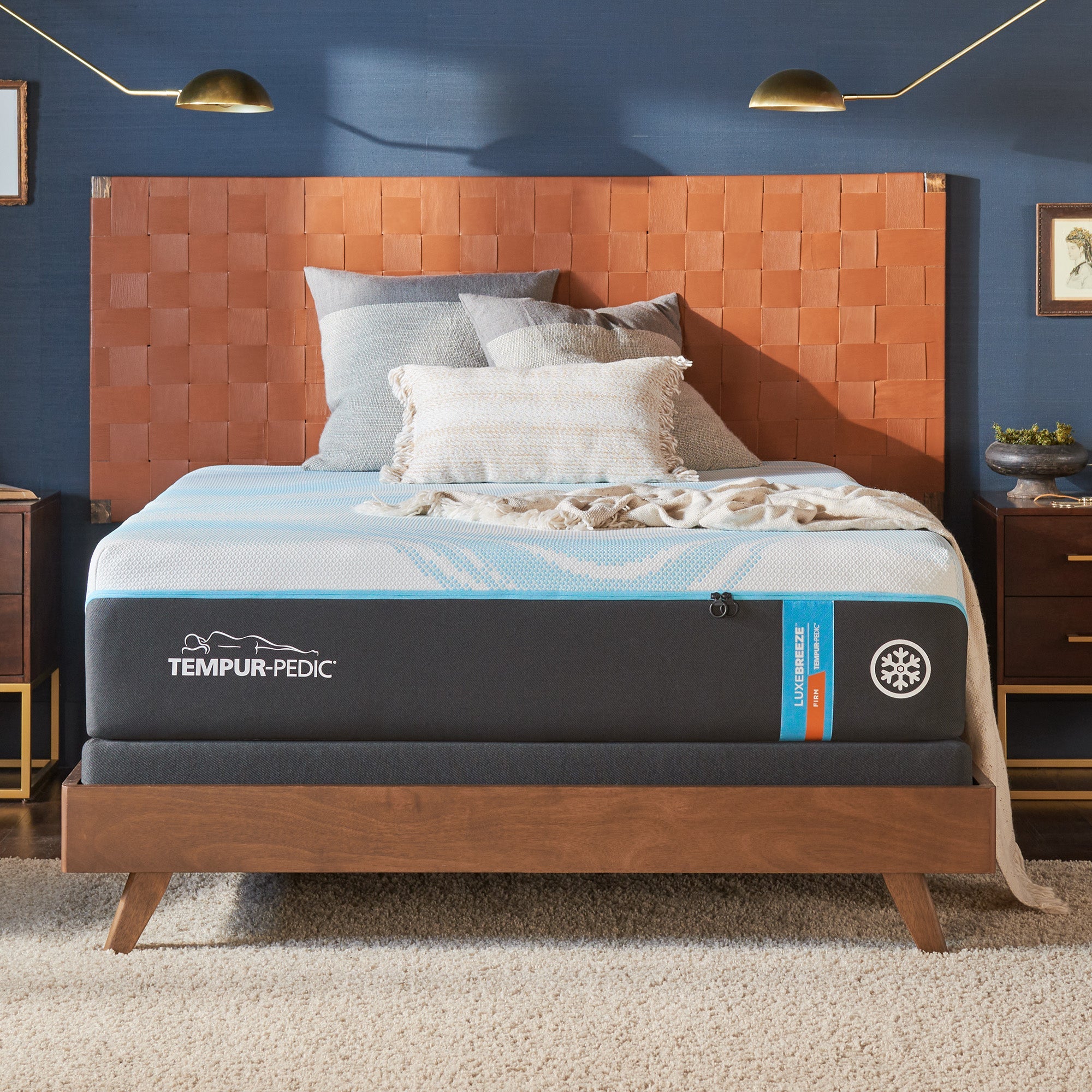 Picture of Tempur-Pedic TEMPUR-LuxeBreeze® 2.0 Firm Mattress