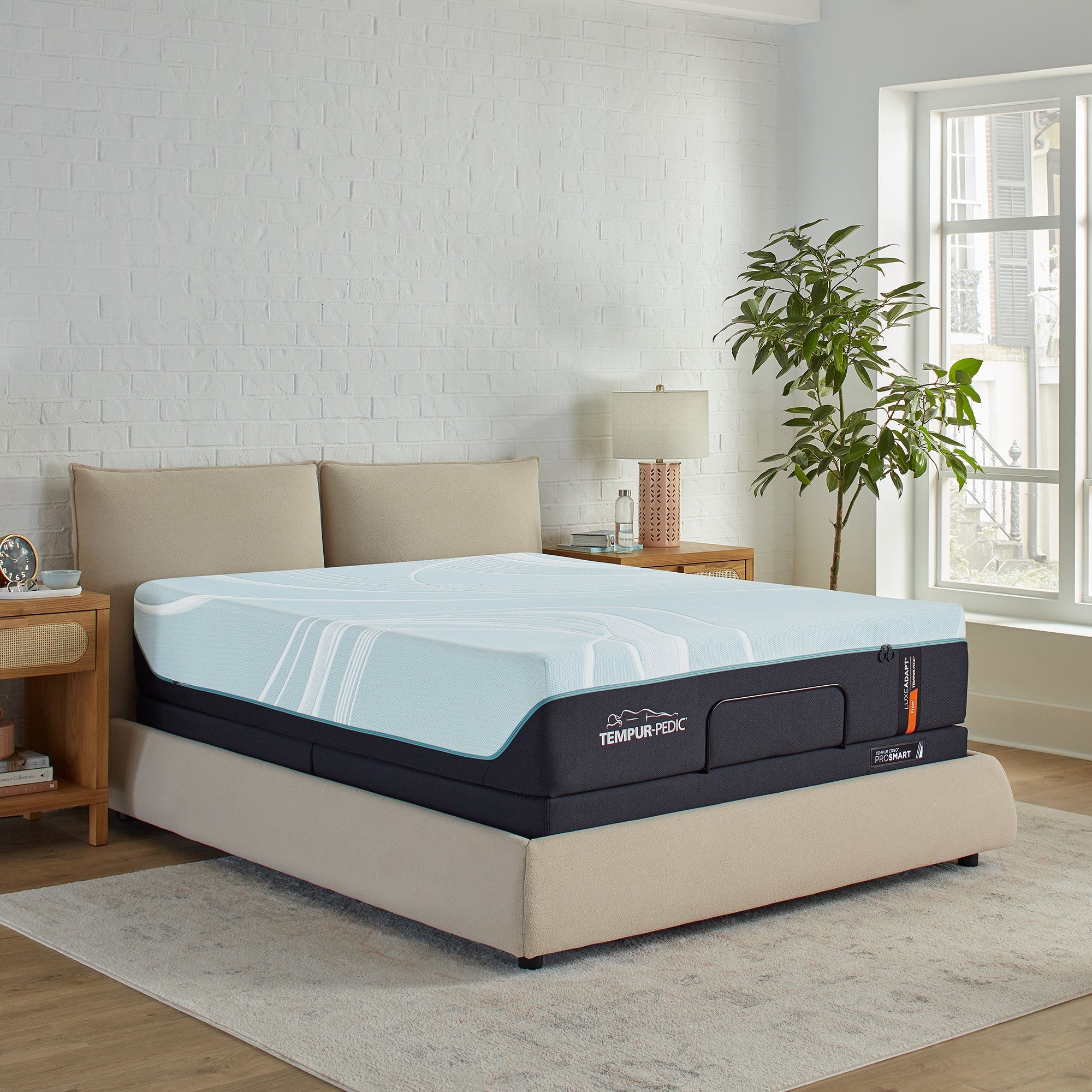 Picture of Tempur-Pedic TEMPUR-LuxeAdapt® Firm Mattress 2.0