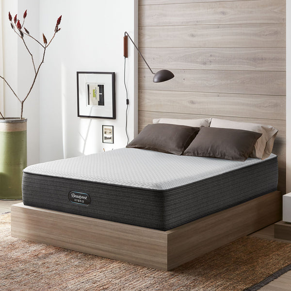 Beautyrest Reach Mt. Radiance Hybrid Plush Mattress In Bedroom