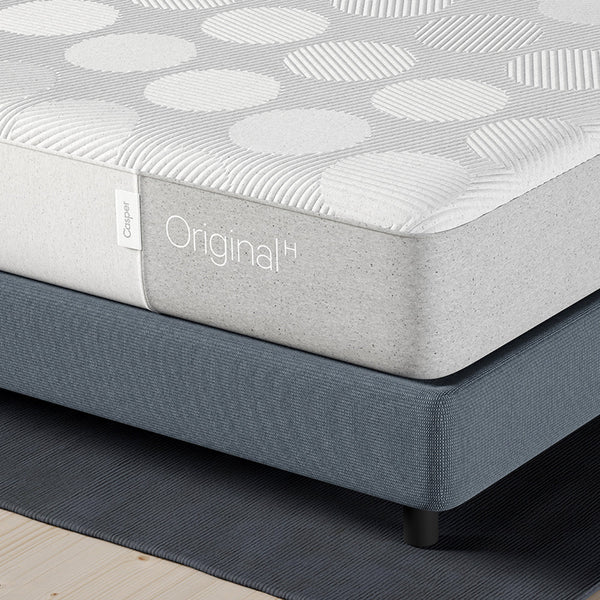 Casper Original Hybrid Mattress On Bed In Bedroom Corner Detail