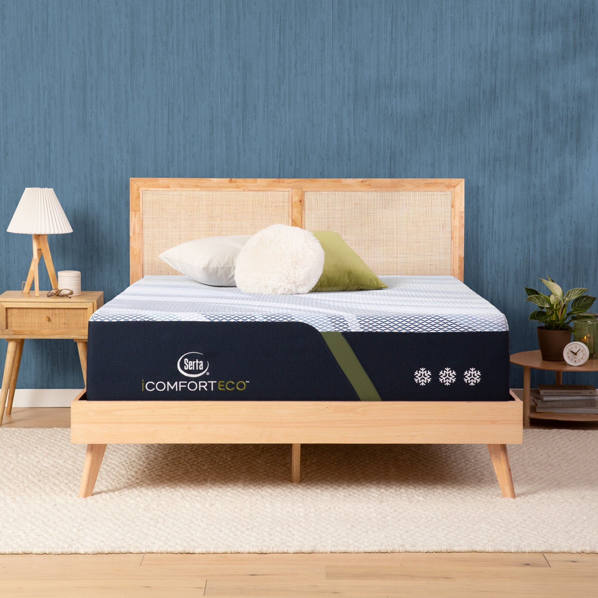 Picture of Serta iComfortECO Ultimate Foam Plush Mattress