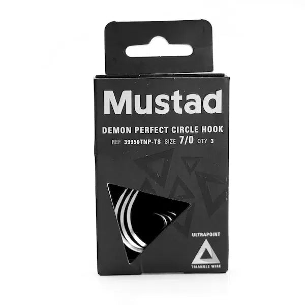 Mustad 39965-DT Tuna Offset Circle Hook from MUSTAD - CHAOS Fishing