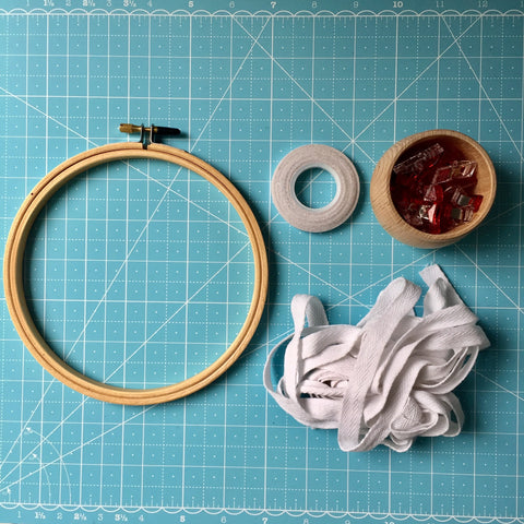 Dyed Fabric Embroidery Hoop Art : 8 Steps (with Pictures