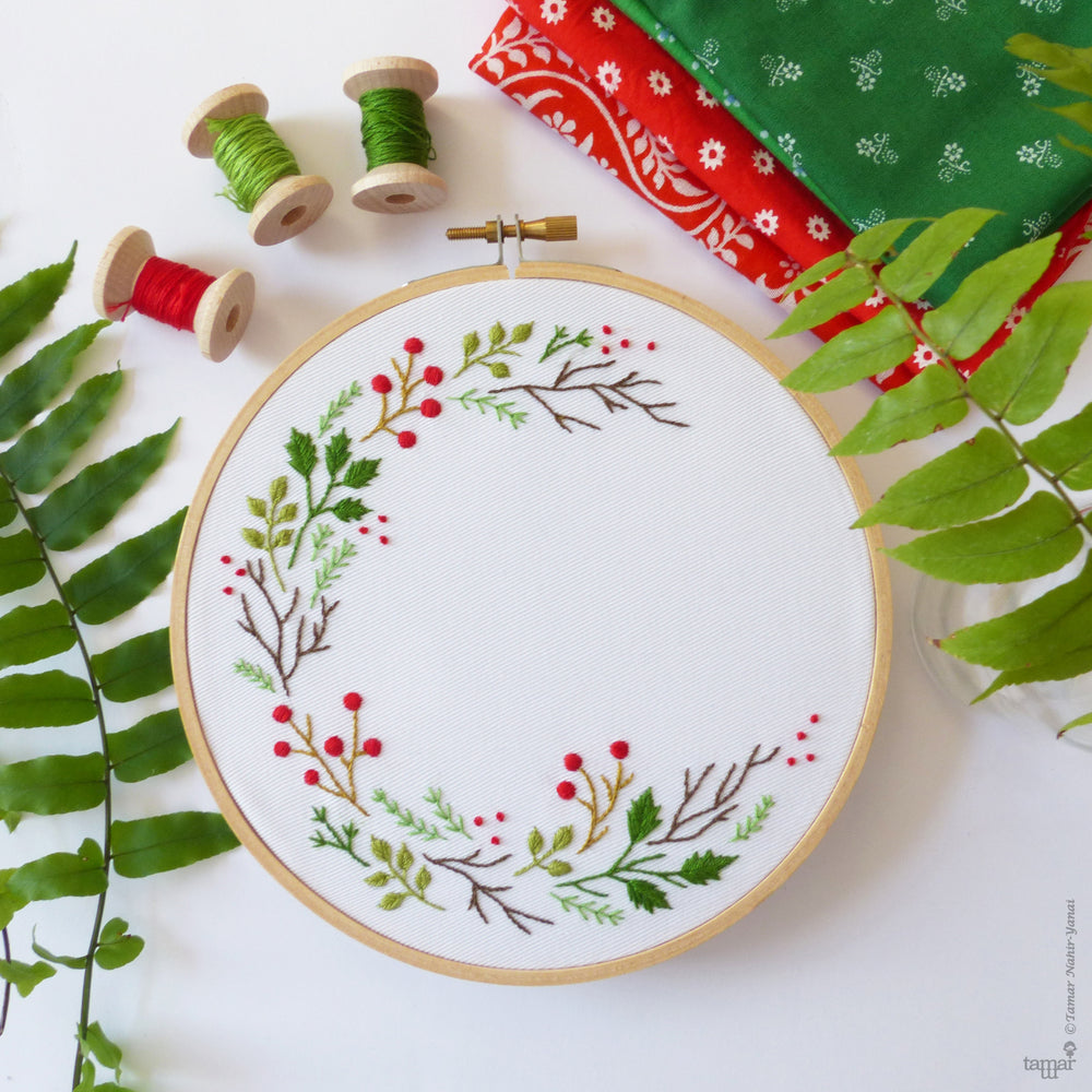 Christmas Tree Embroidery Kit – Snuggly Monkey