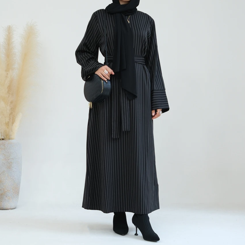 striped winter abaya with detachable belt