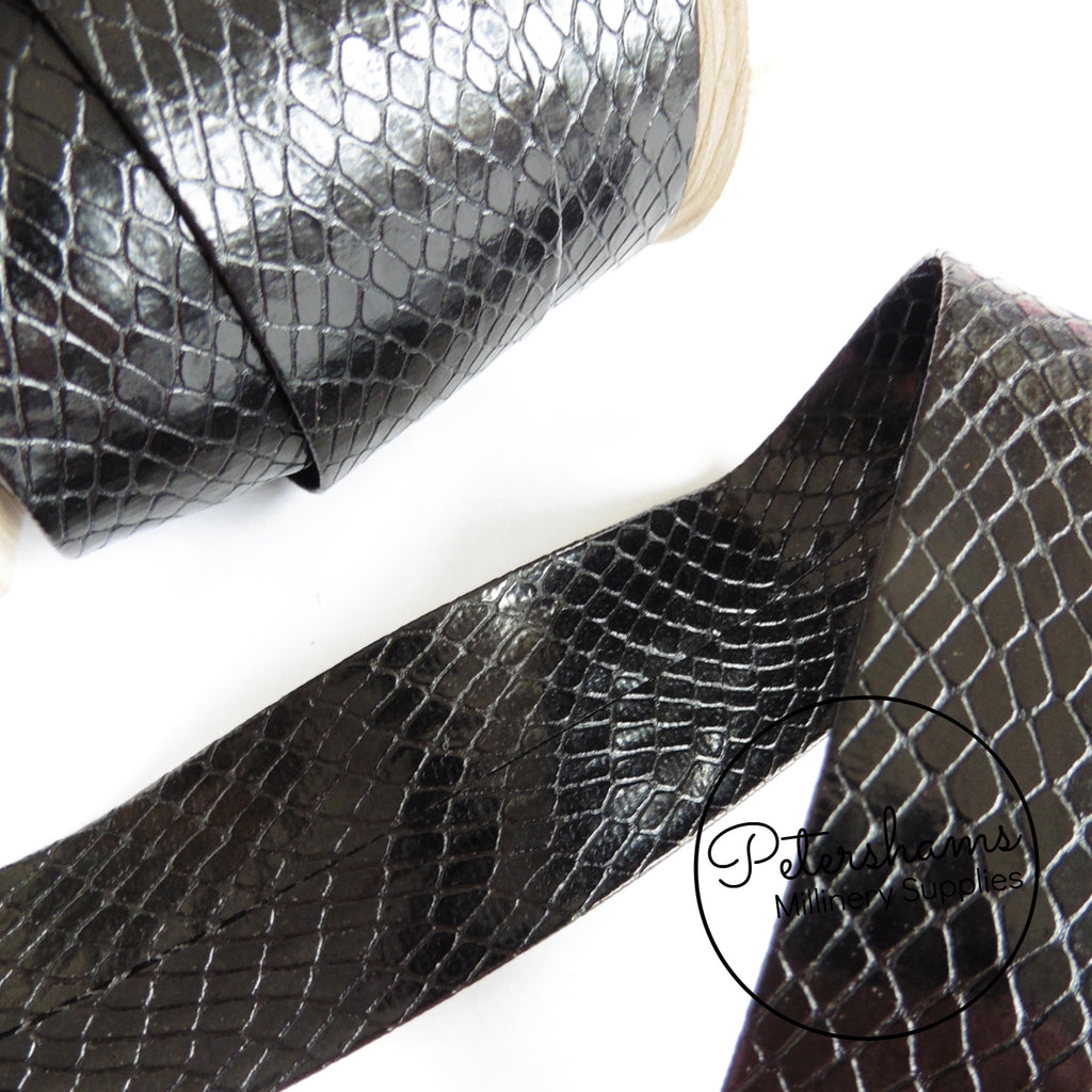 30mm Black Imitation Snakeskin PVC Trim - 1m – Petershams Millinery ...