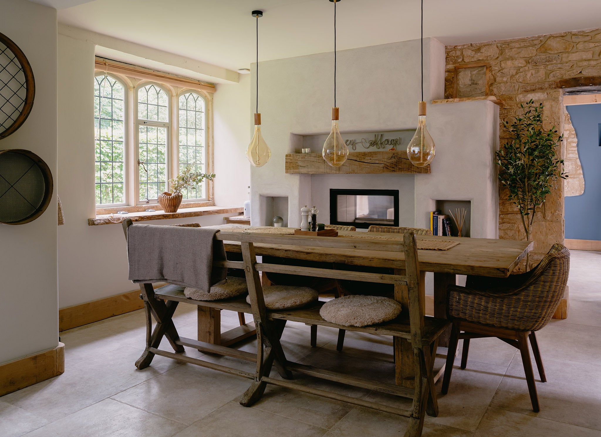 Tolsey Cottage Dining Table