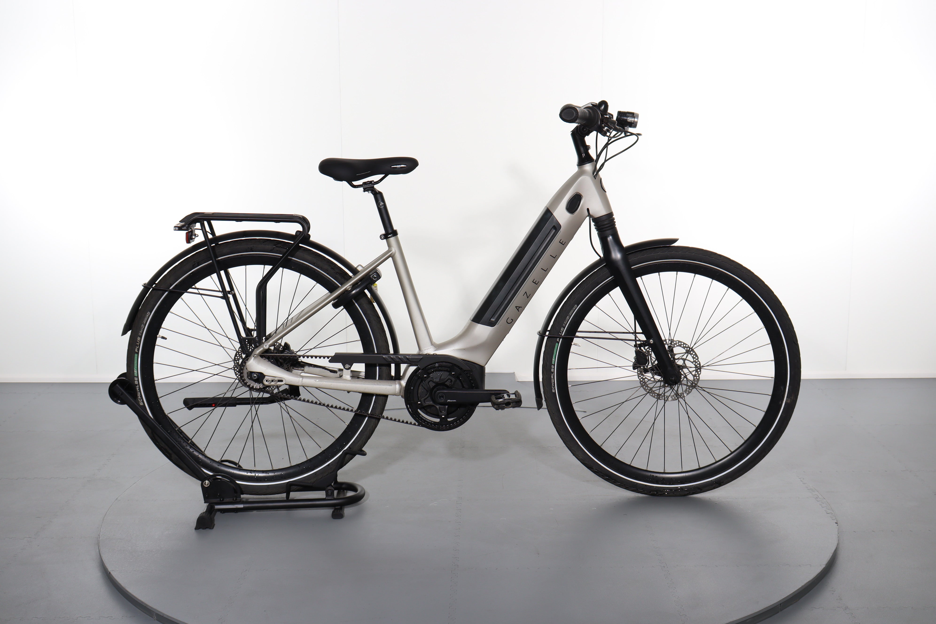 Gazelle Ultimate C8 HMB e-bike refurbished | Upway