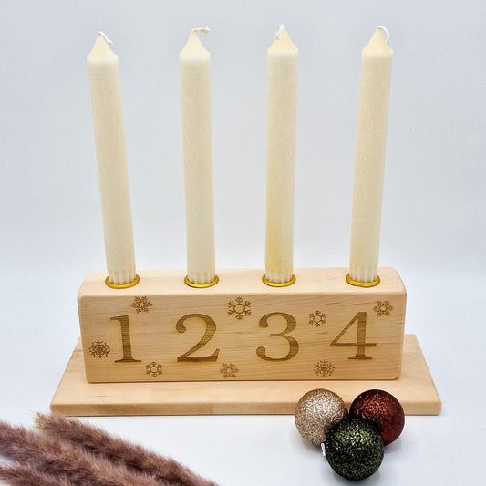 Adventskranz aus Zibenholz - Adventsgesteck aus Holz Zirbe