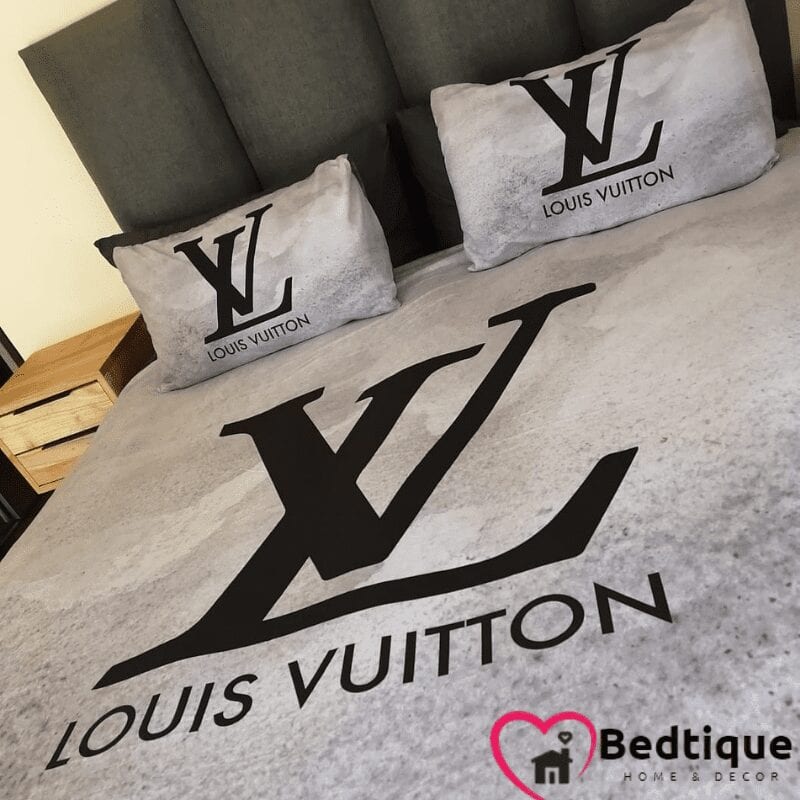 Brown Louis Vuitton Bedding Sets Luxury Brand Bed Sets Bedroom Sets  Comforter Sets Duvet Cover Bedspread For Home Decor Trending 2023 For Home  - Ecomhao Store