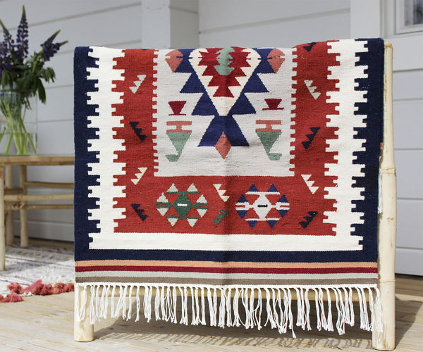 Un tapis berbère marocain Kilim