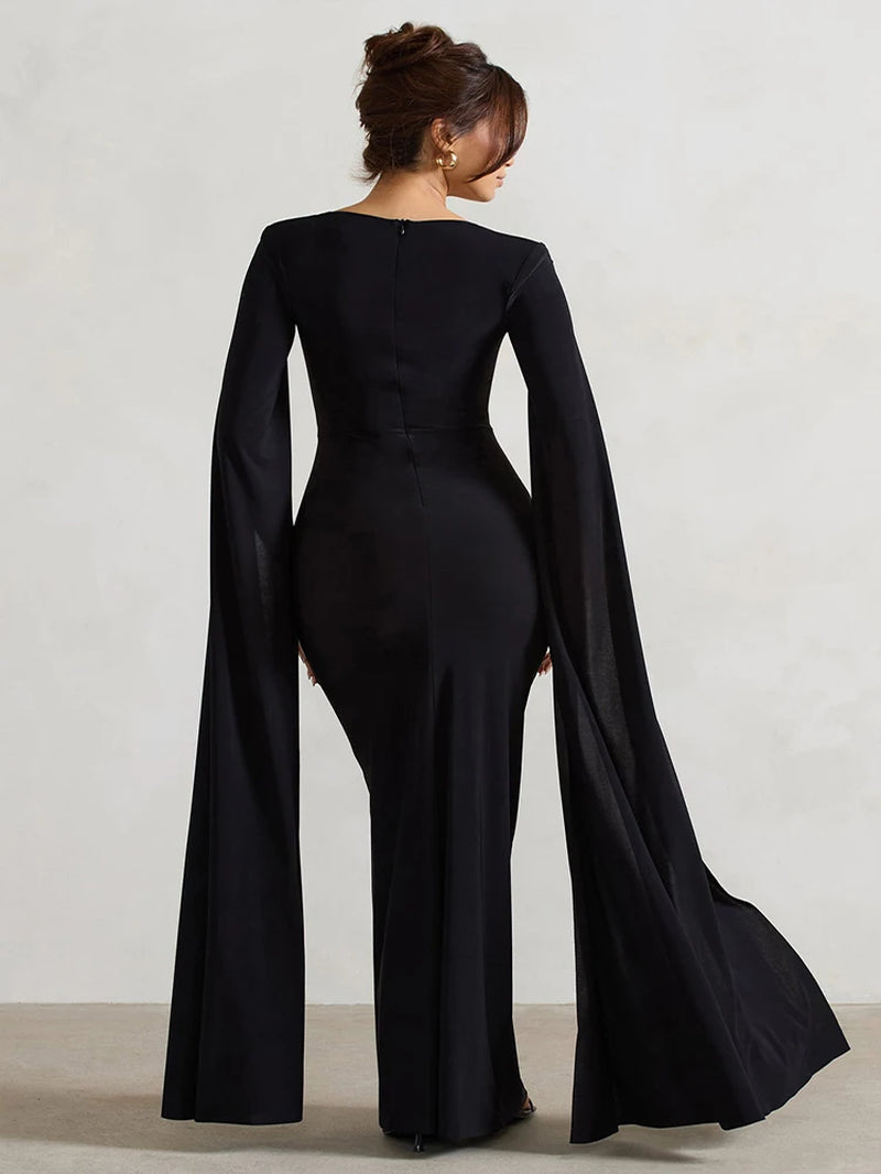 Elegant Black Maxi Dress with High Slit and Square Collar - Image 3