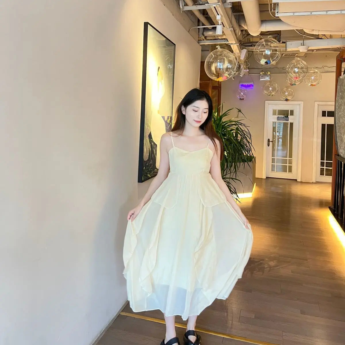 Elegant Summer Strap Dress for Women - Perfect for Travel - Image 6