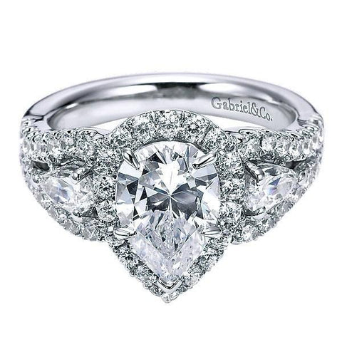 Upgrading Your Diamond Engagement Ring