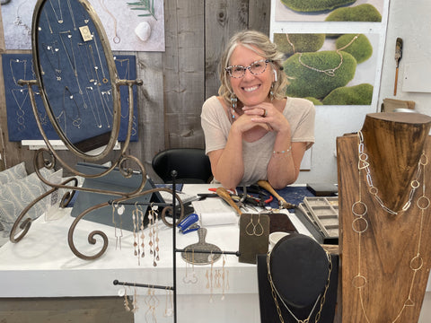 beth kukuk at sawdust art festival 2023