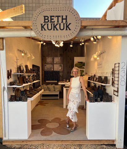 beth kukuk at sawdust art festival 2023