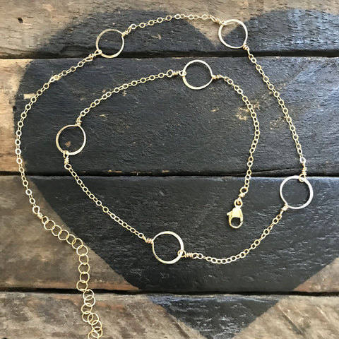 6 circles necklace