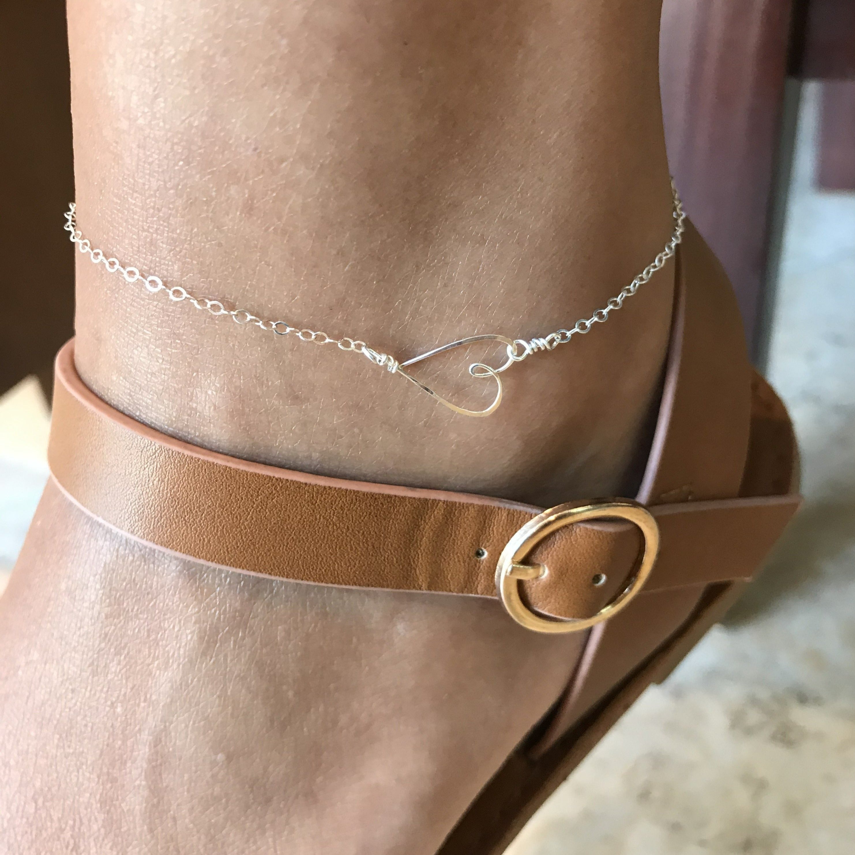 Tiny Heart Anklet