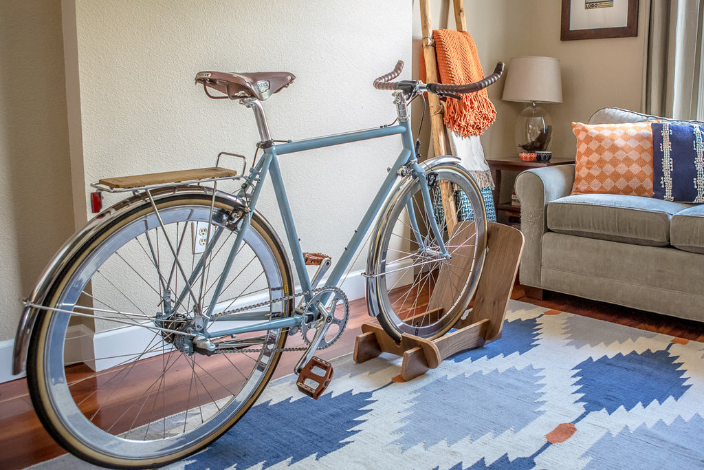 single bicycle floor stand