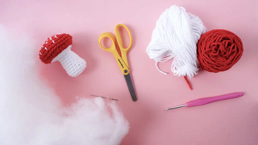 crochet amigurumi mushroom