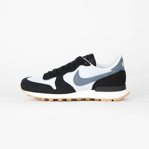 Nike Wmns Internationalist - Summit White / Cool Grey - Black