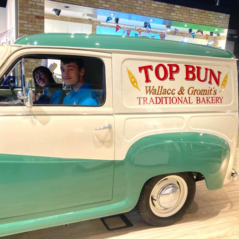 Top Bun van complete with passengers