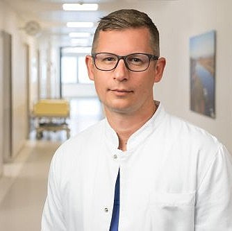 Dr._Borislav_Benedek.jpg__PID:100be085-32fd-47db-b80f-a1374ff711fb