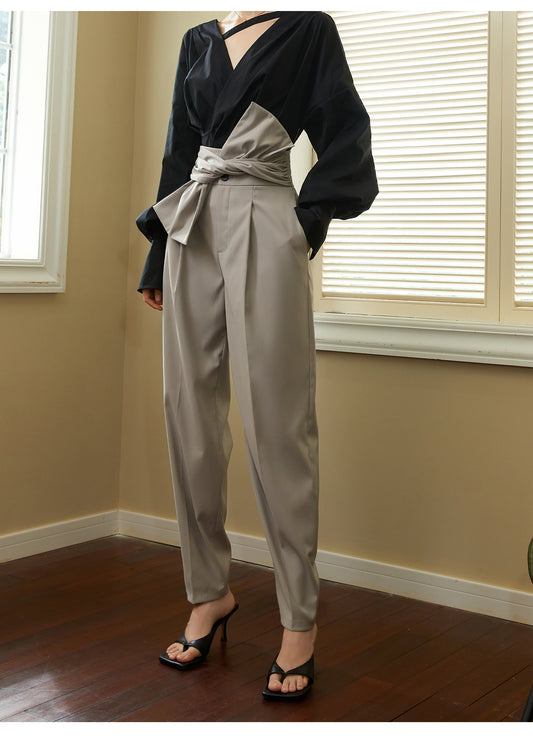 High waist wide leg pants made with smoke gray fabric asymmetrical