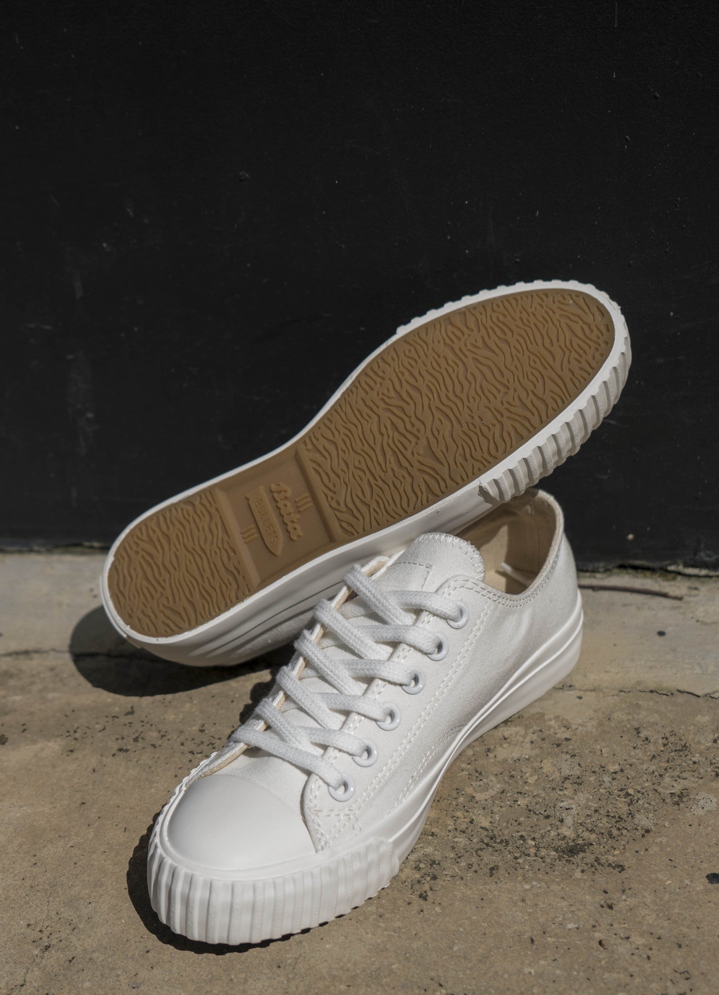 white canvas shoes bata