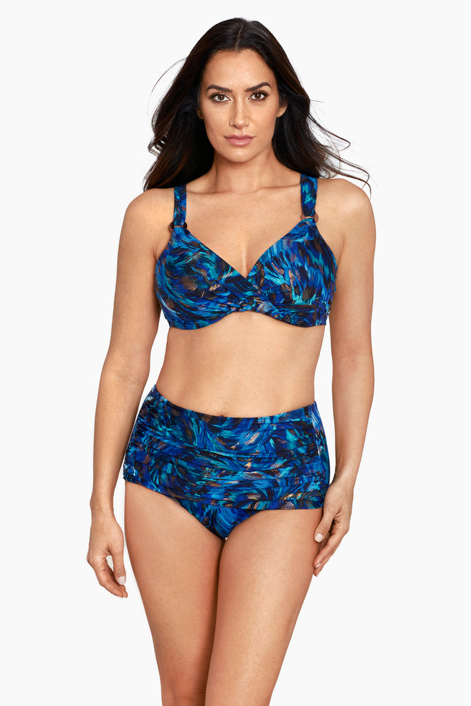 VS Miraculous plunge bra  Plunge bra, Blue lace bra, Sports bra