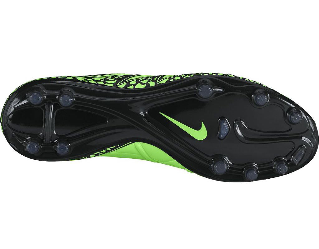 Phantom Vision Football Boots. Nike.com HR