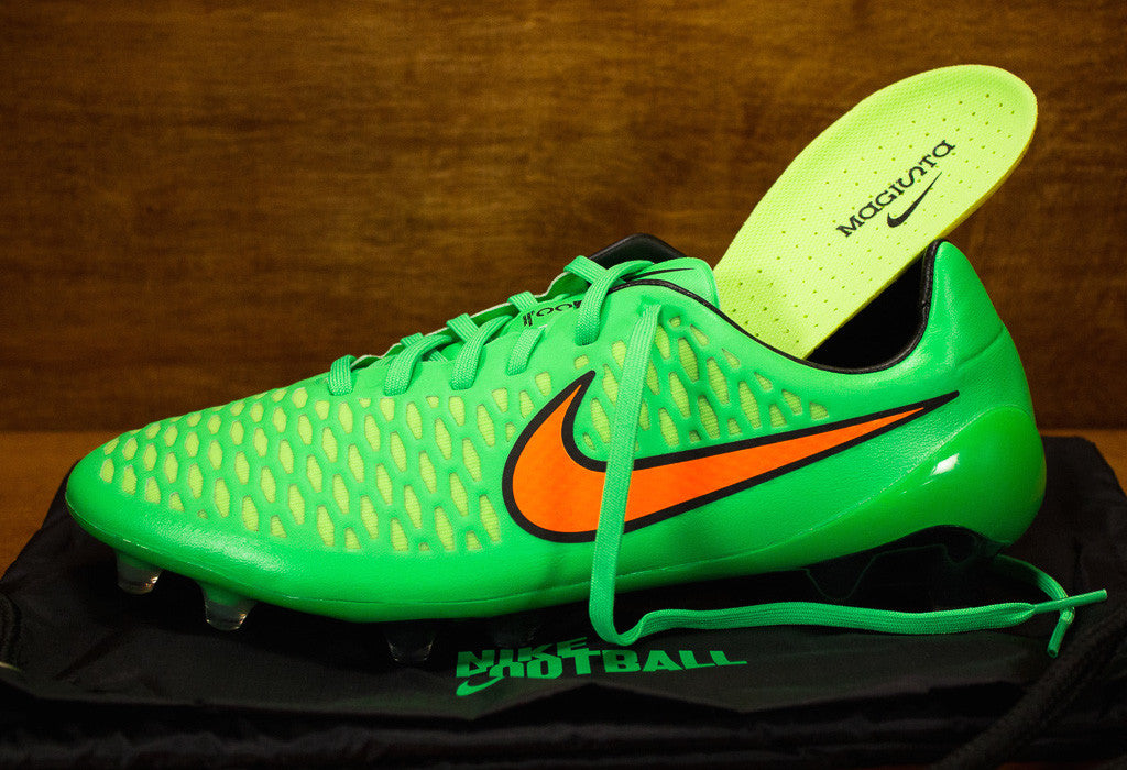 nike magista