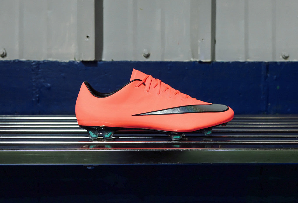 nike mercurial vapor x red