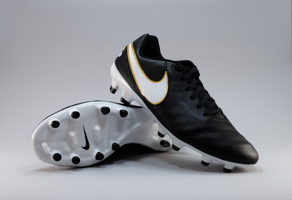 nike tiempo leather