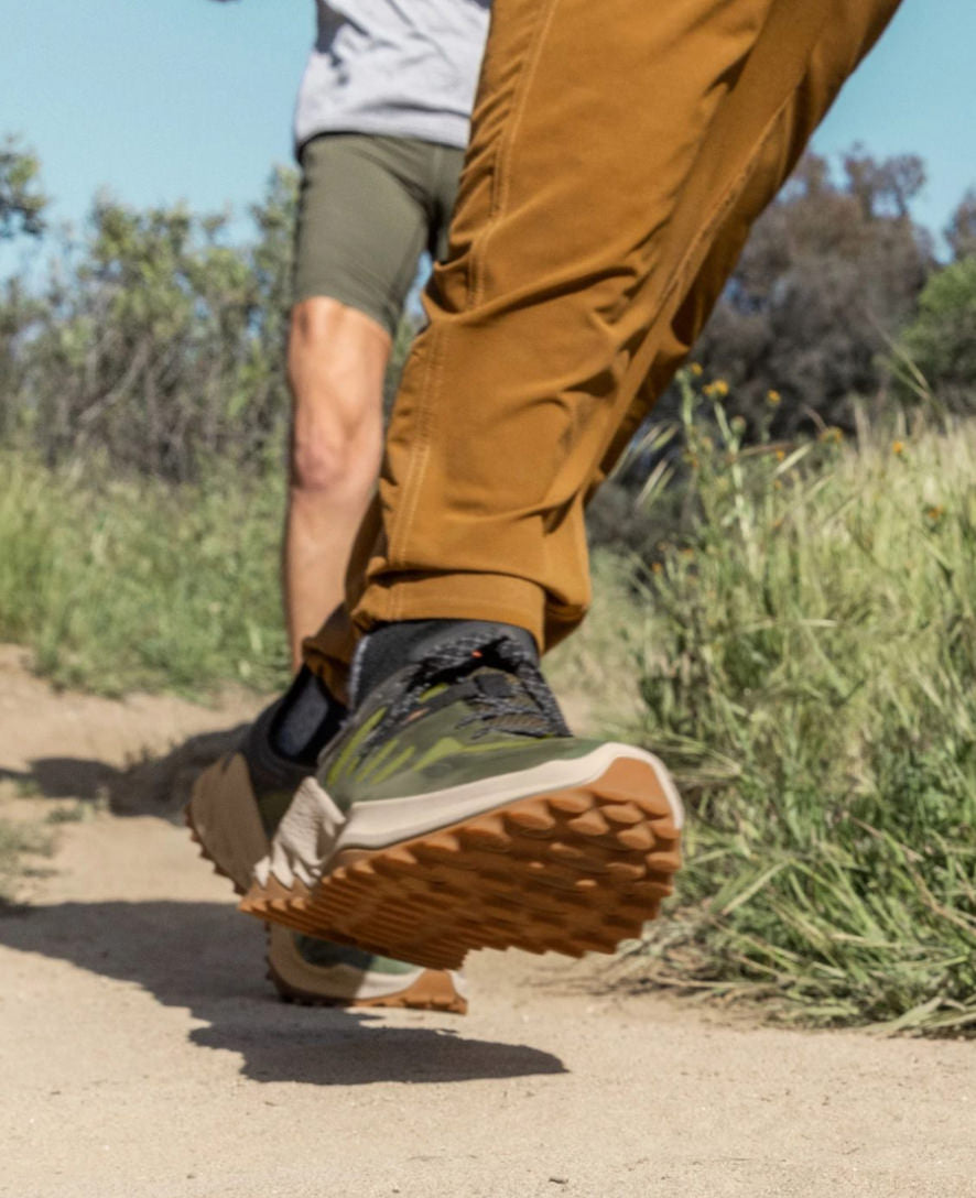 Men's Zionic Speed Hiking Shoe | Dark Olive/Scarlet Ibis | KEEN 