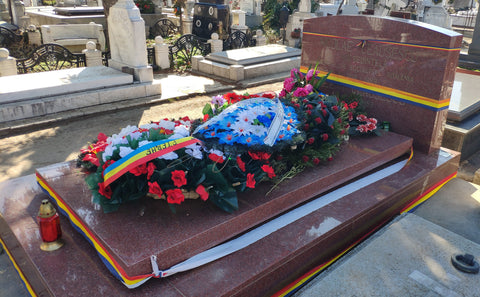 Ceaușescu's Grave Bucharest