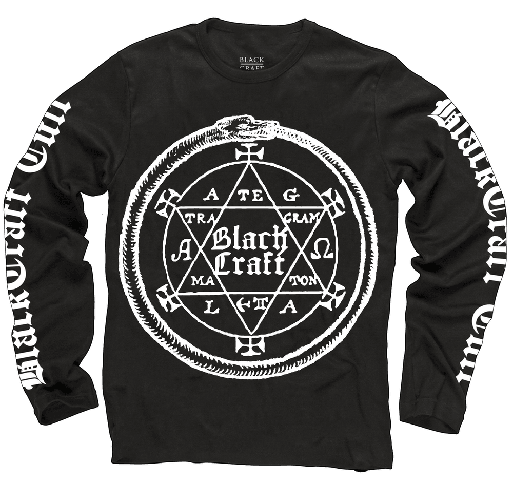 Что означает ic в блэк. Футболки Black Cult. Black Craft одежда. Black Craft Cult. Культ одежда.