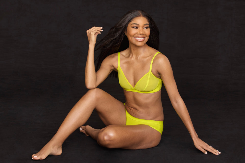 Gabrielle Union wearing the Mesh Deep V Bra and Light Leakproof No-Show Underwear in Citron display: full