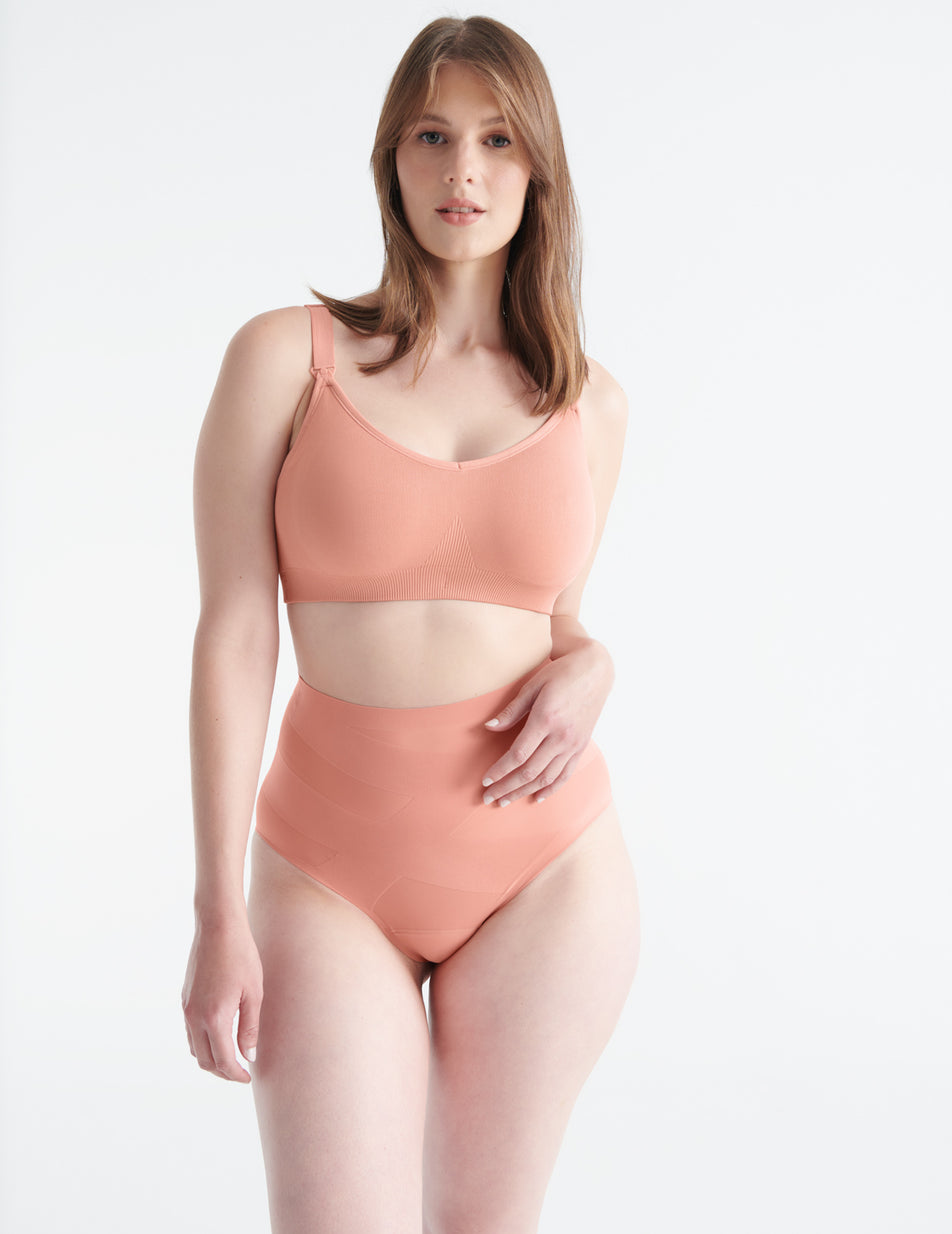 Stay comfy and confident with the pull-over leakproof nursing bra