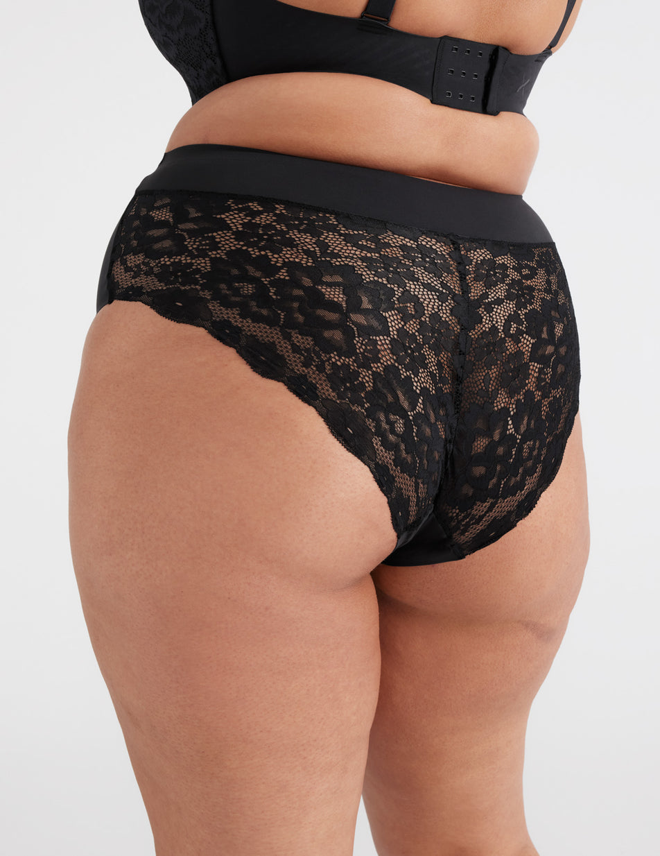 Lace Essential Thong - Knix