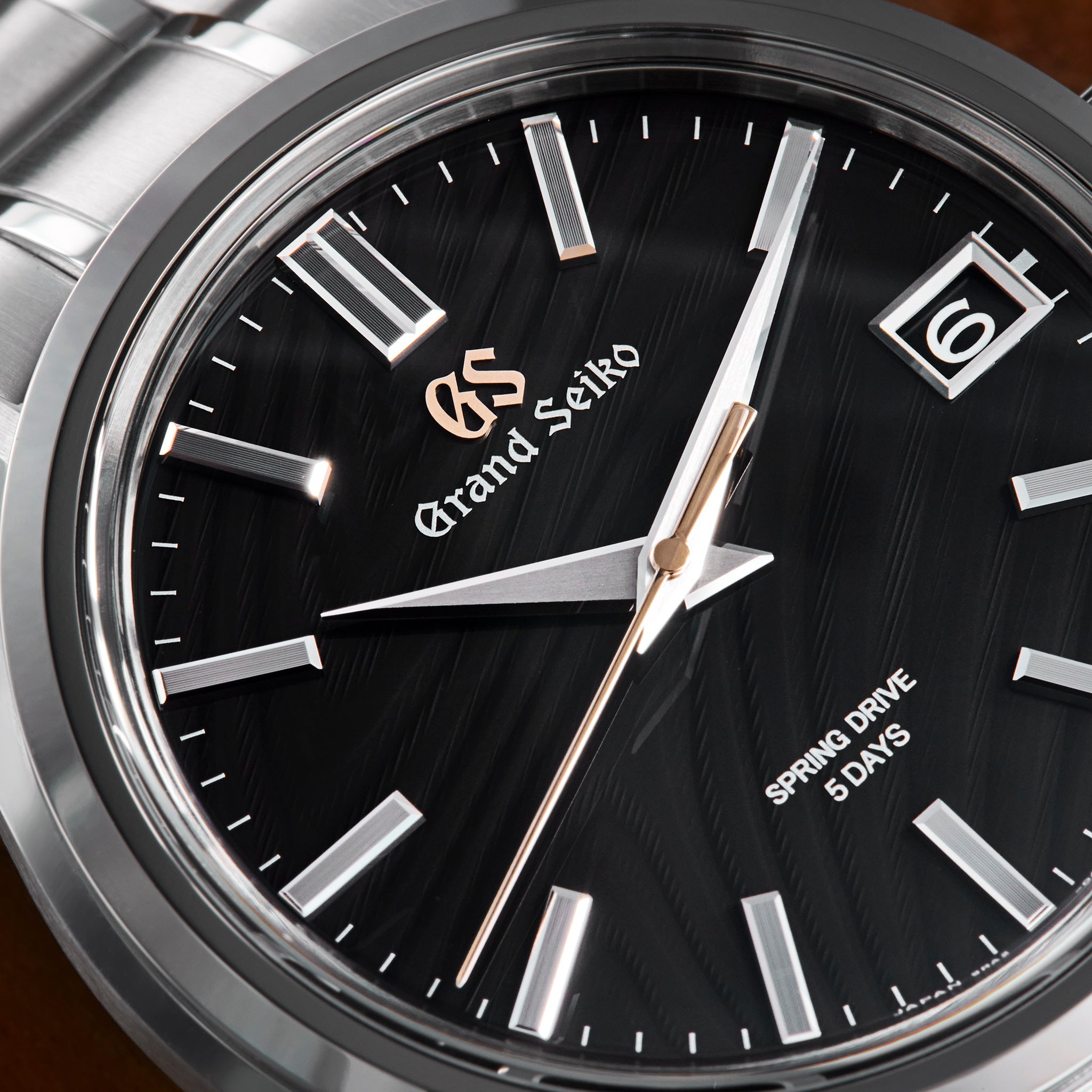 Spring Drive Automatic Date Limited Edition “Growth Rings” SLGA013 – Watch  Collectiv