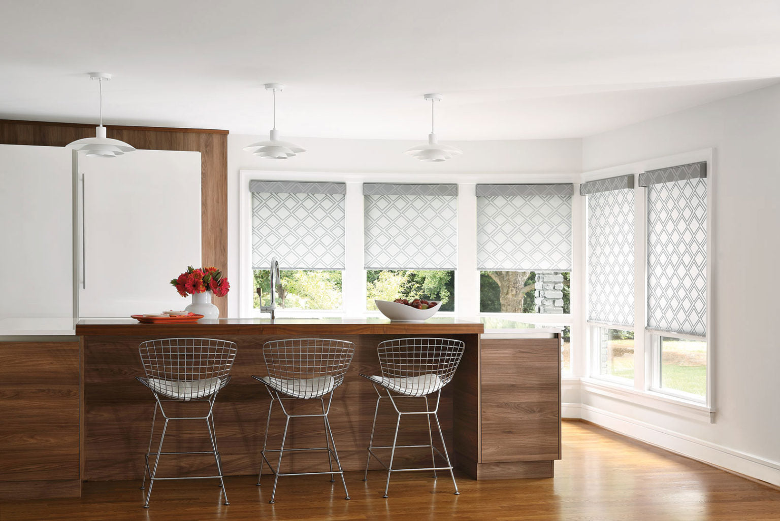 kitchen window treatments 